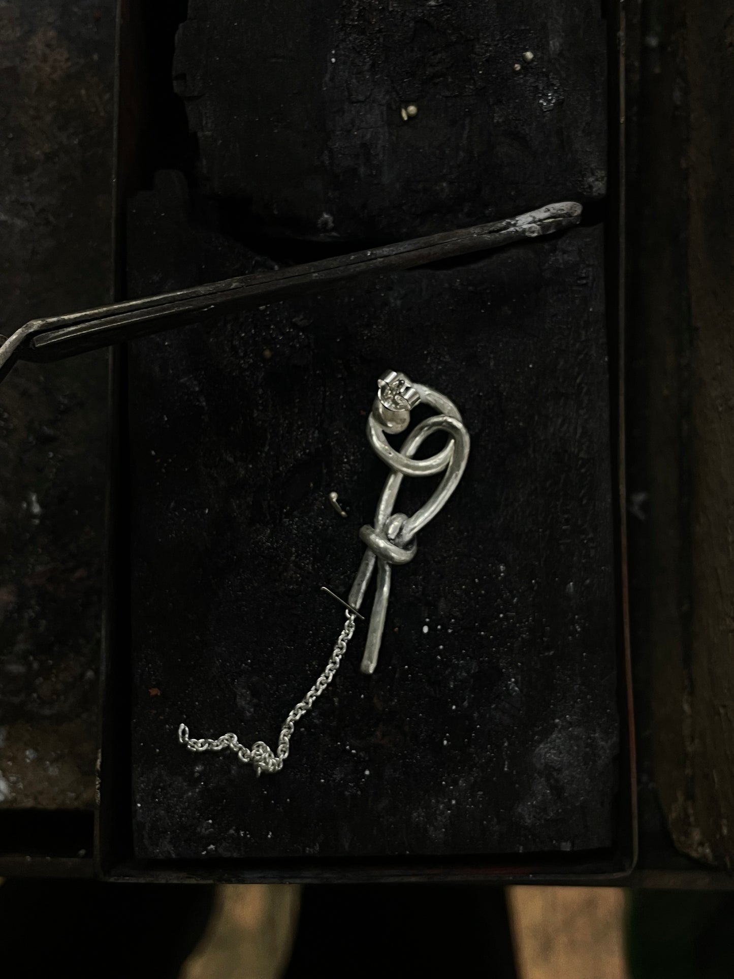 07 E Knot